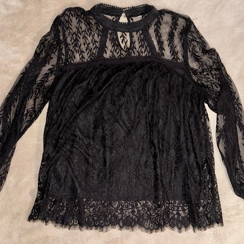 Black lace long sleeve top XL